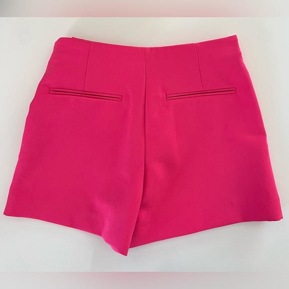 Zara BRIGHT PINK ASYMMETRIC SKORT - Picture 12 of 13